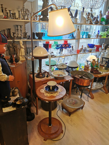 Lattiavalaisin 12043