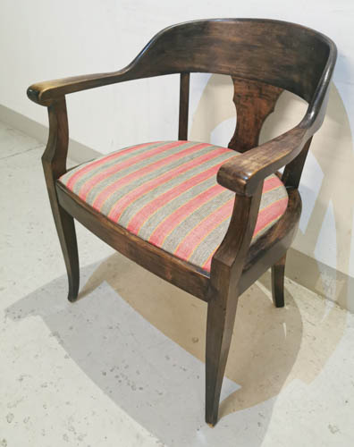 Käsinojallinen tuoli 15125