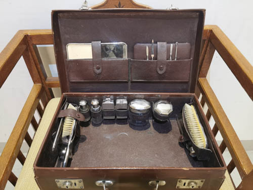 Kengänpuhdistussalkku 16267