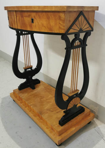 Pöytä-Lipasto 17598