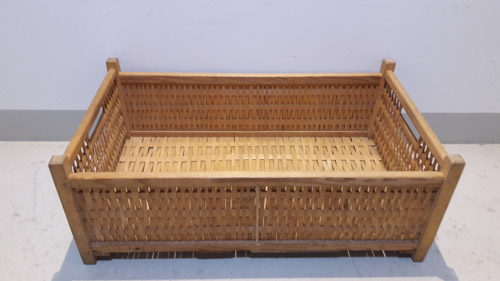 Sänky tai kori 8118