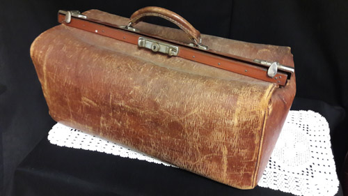 Lääkärinlaukku 8122